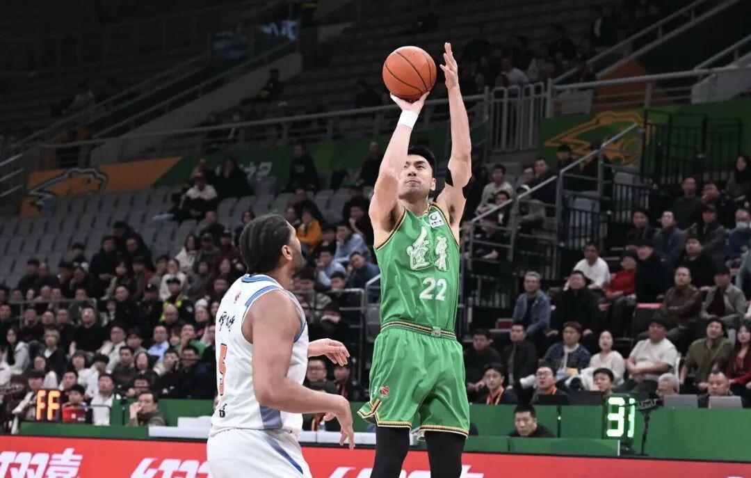 开云-CBA男篮动态更新!辽宁87-75新疆,赛后辽宁队迎来三个消息以及一个坏消息,赵继伟持续低迷